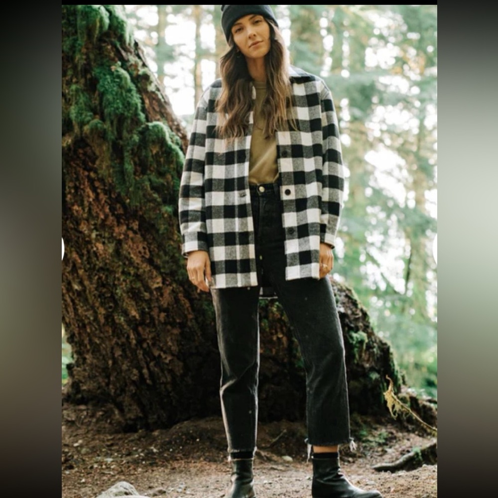 Anian Flannel Button Down Canadian Women's Shirt Shacket XS